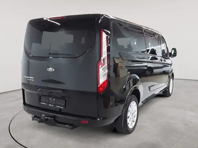 Ford Tourneo view 4