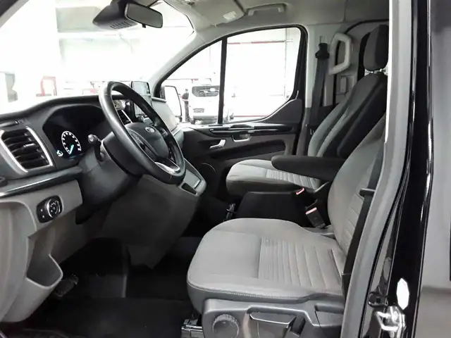 Ford Tourneo view 7