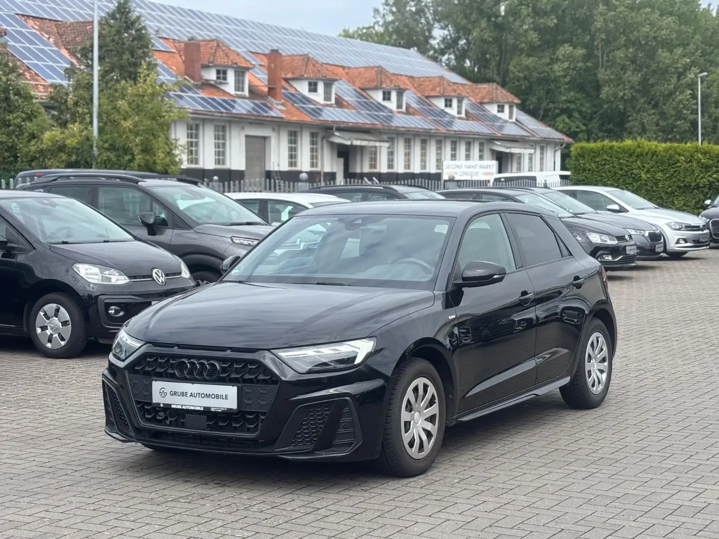 Audi A1 Sportback 25 TFSI S LINE++  S tronic VOLL Schwarz - 1
