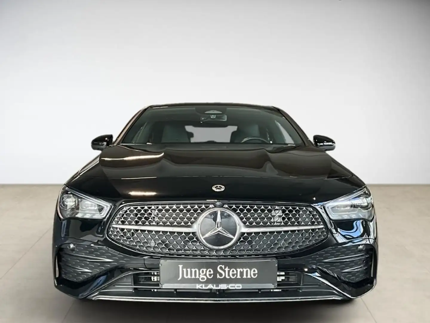 Mercedes-Benz CLA 200 d Coupé AMG Style S-Sitz KeyLess PDC Schwarz - 2