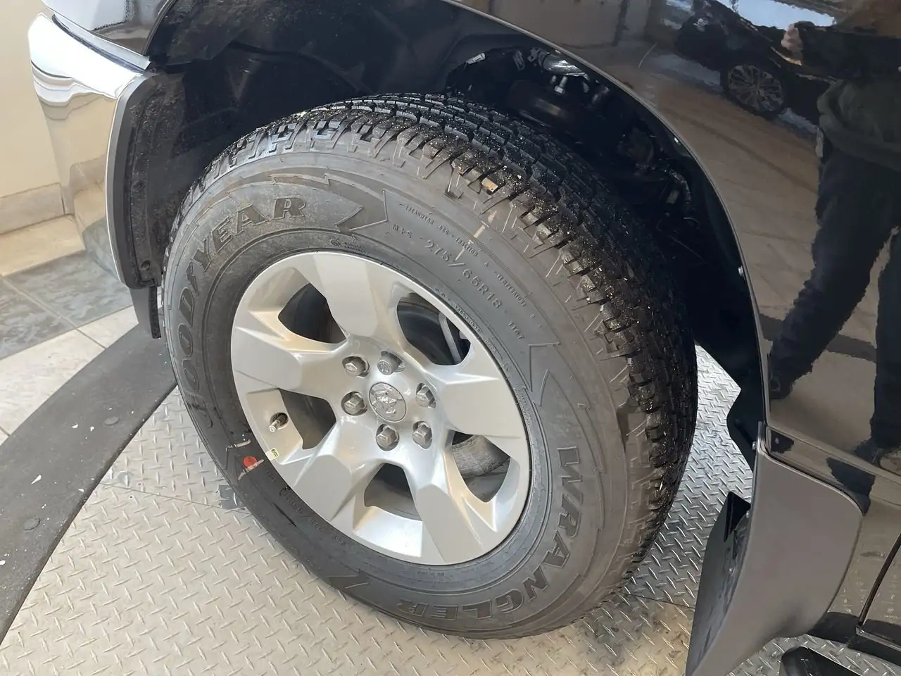 RAM 1500 снимка RAM 1500