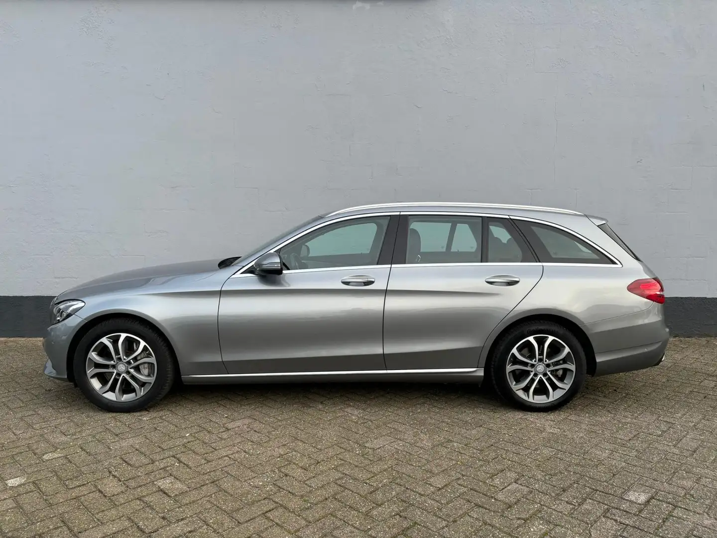 Mercedes-Benz C 350 Estate e Lease Edition Gris - 2