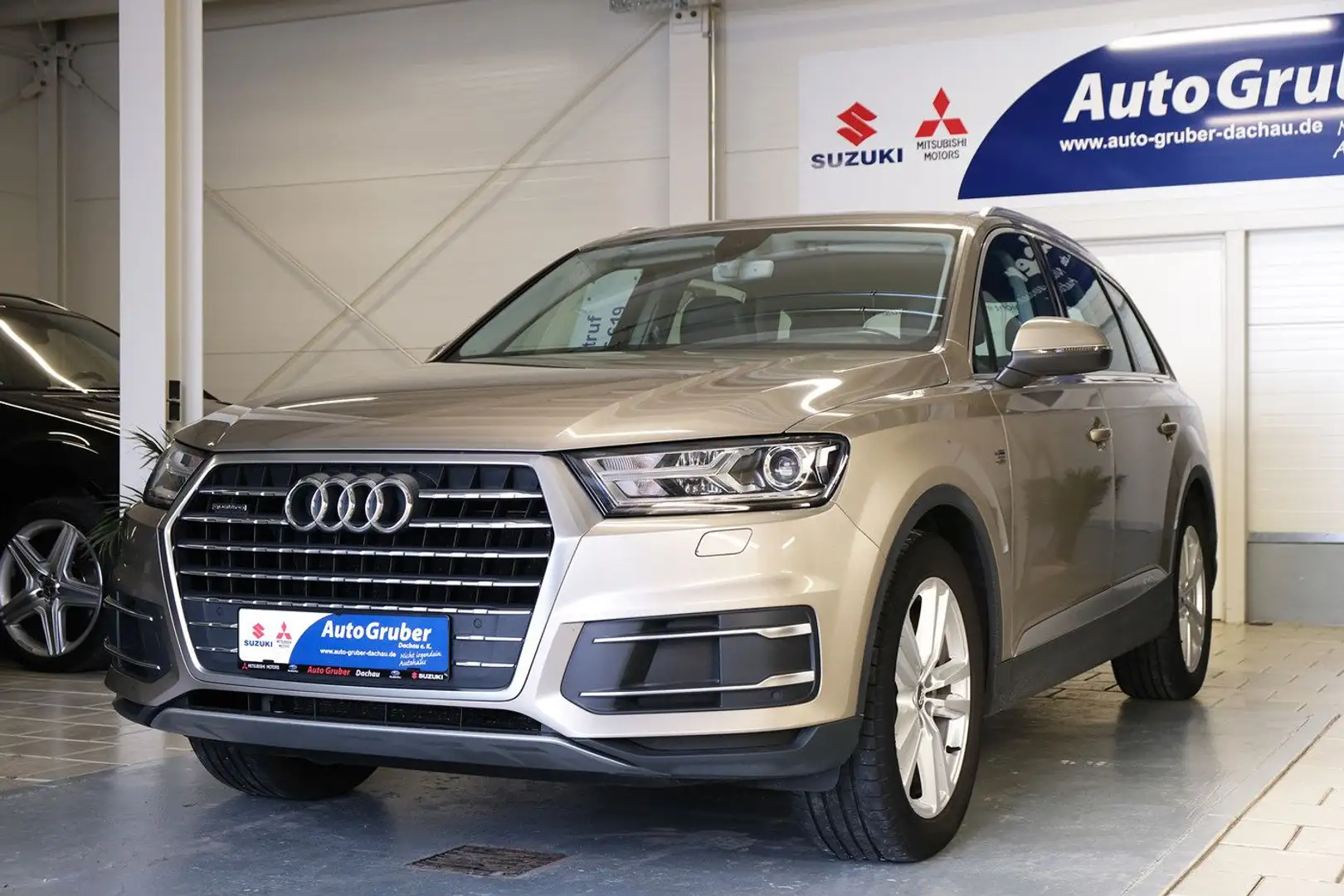 Audi Q7 Quattro AHK*Kamera*Navi*Luft*Temp*Sthz*BT*USB Beżowy - 2