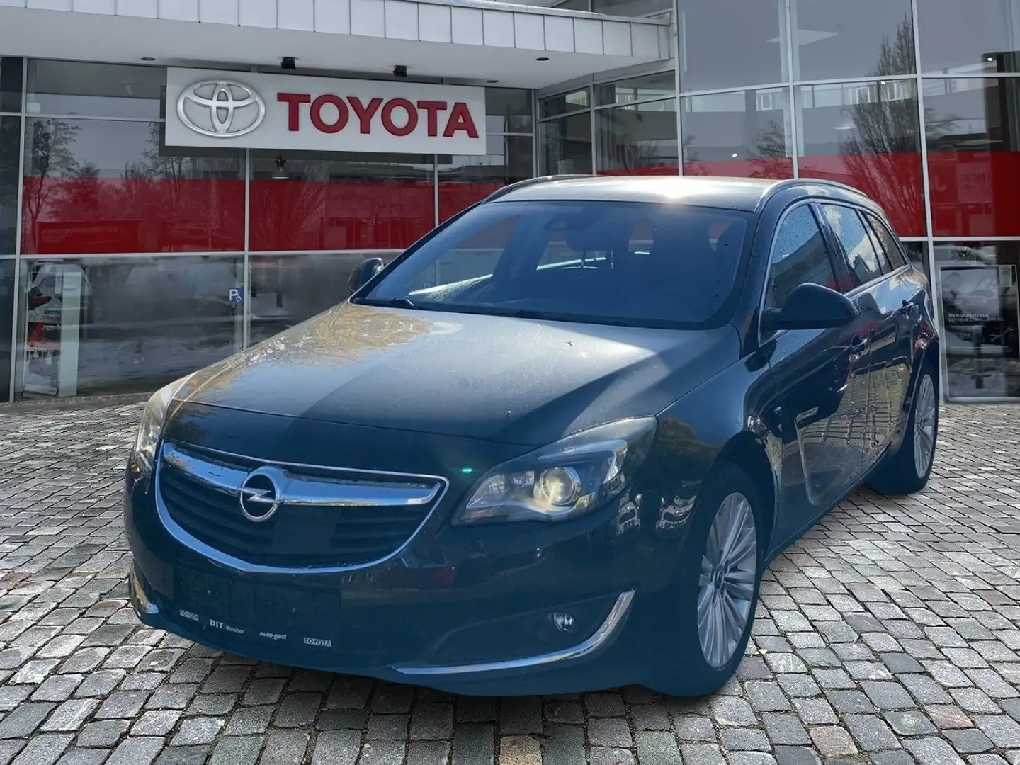 Opel Insignia ST 2.0 CDTi 4x4 Allrad* 8fach Bereift Noir - 1