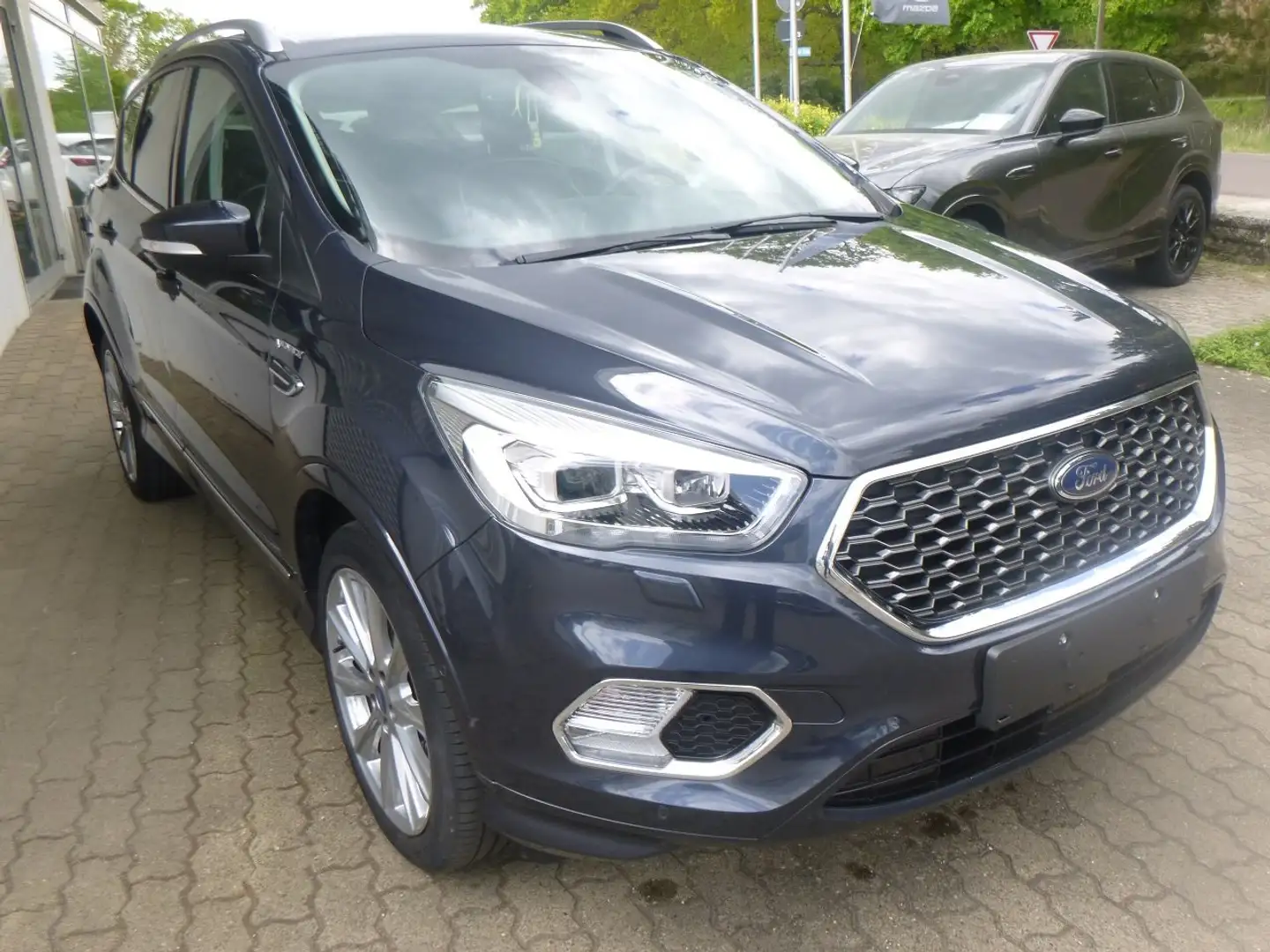 Ford Kuga 1.5 EcoBoost 2x4 Vignale Bleu - 2