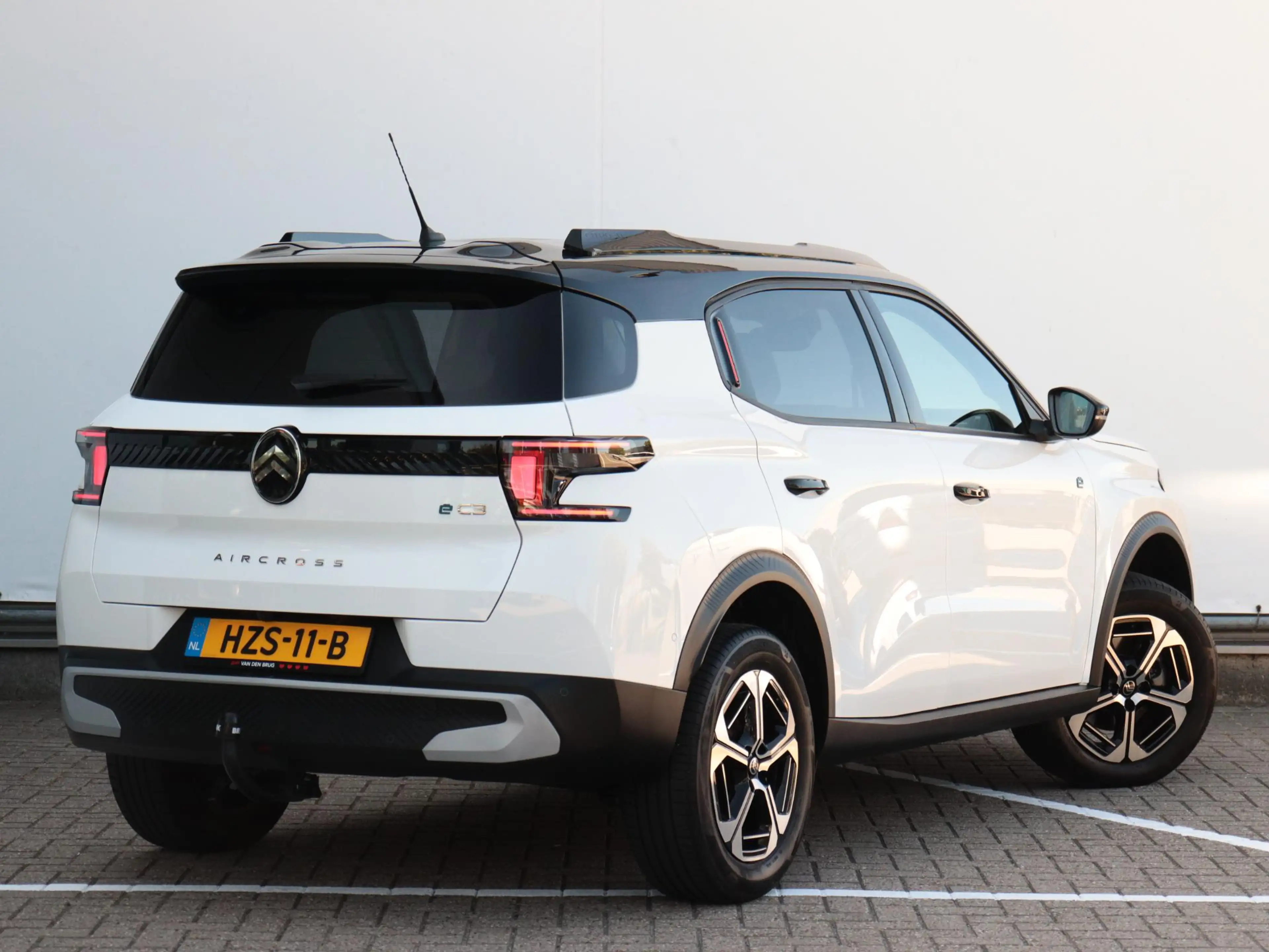 Citroen C3 Aircross Ë-C3 Max 113pk 44 kWh | Afneembare trekhaak | Stoe — photo 5