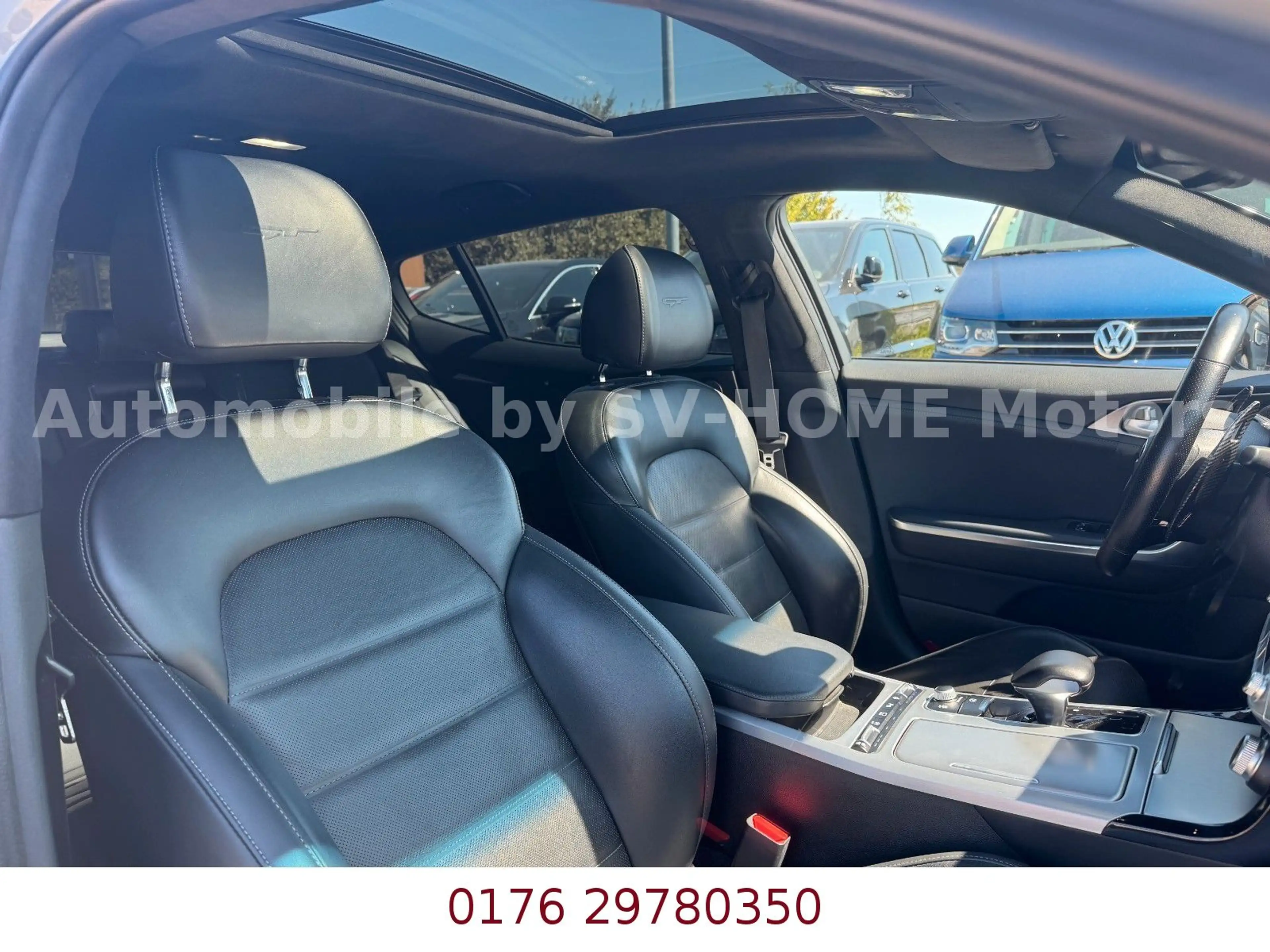 Kia Stinger 3.3 V6 TGDI GT 4WD — photo 12