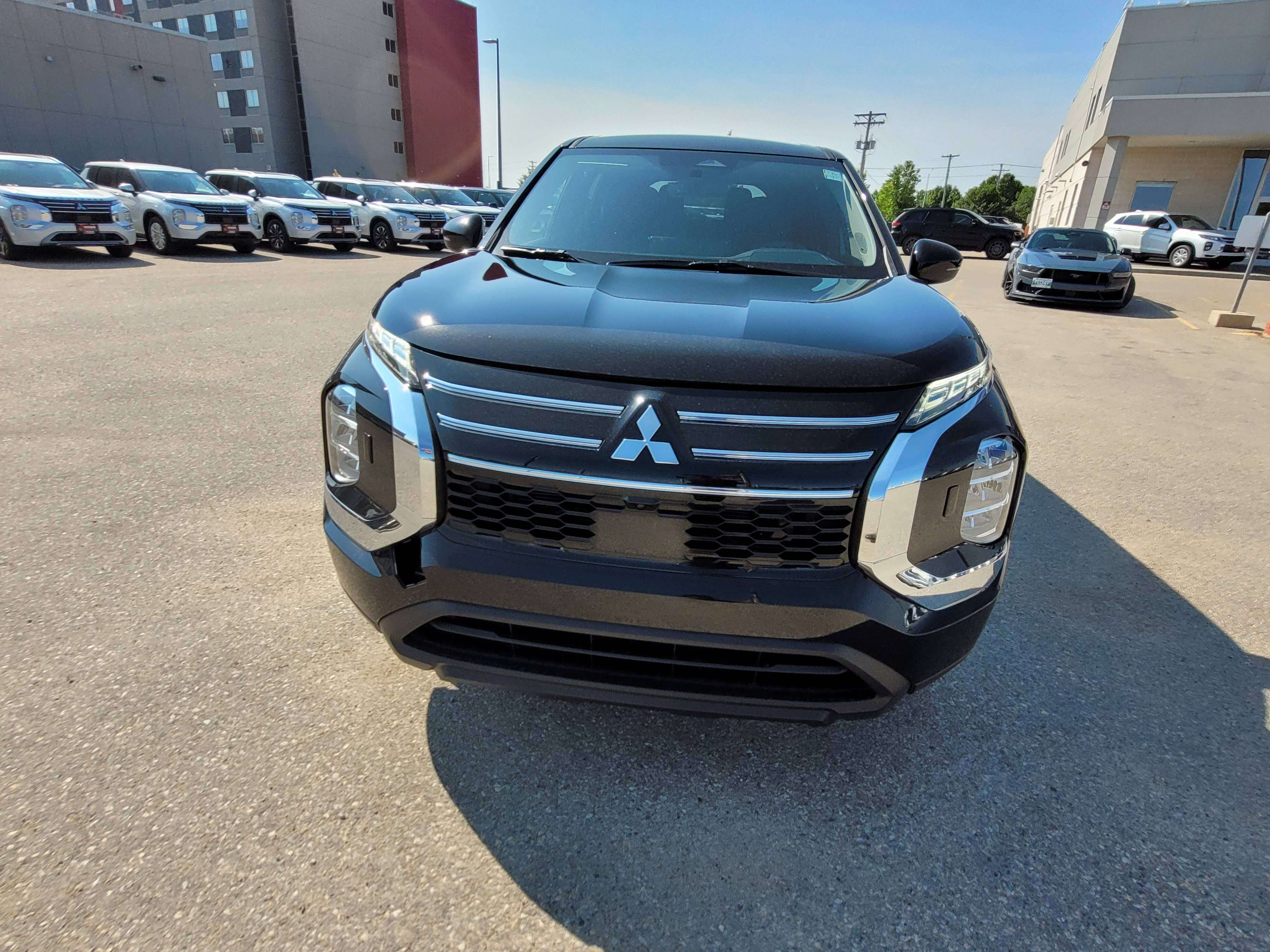 2026 Mitsubishi Outlander PHEV