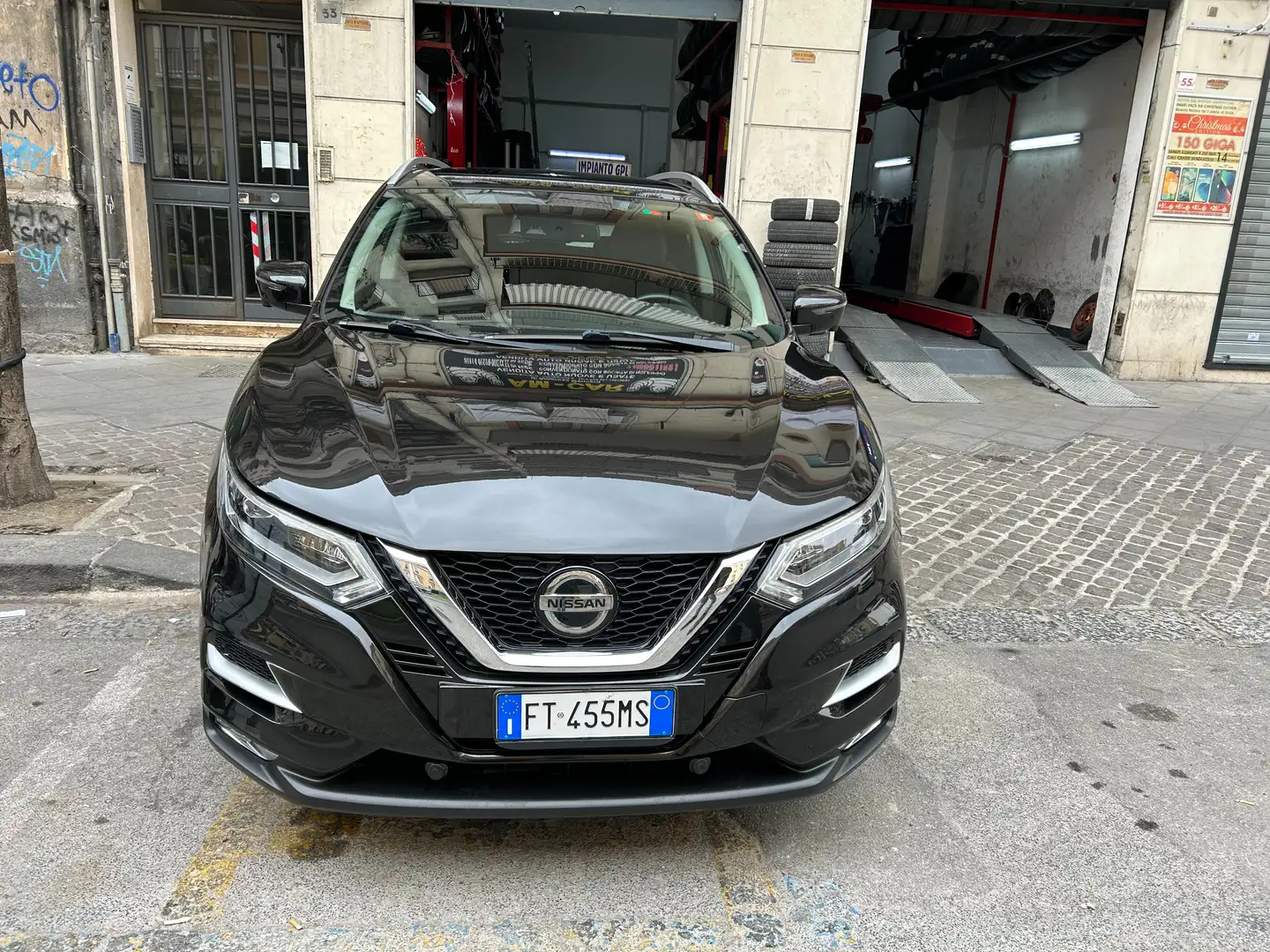 Nissan Qashqai Qashqai 1.5 dci N-Connecta 110cv Noir - 1