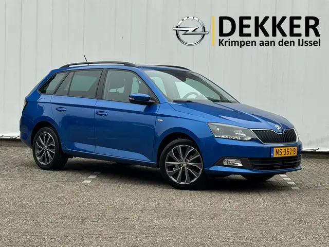 Skoda Fabia Combi 1.2 TSI Drive met Navigatie, Trekhaak, Clima