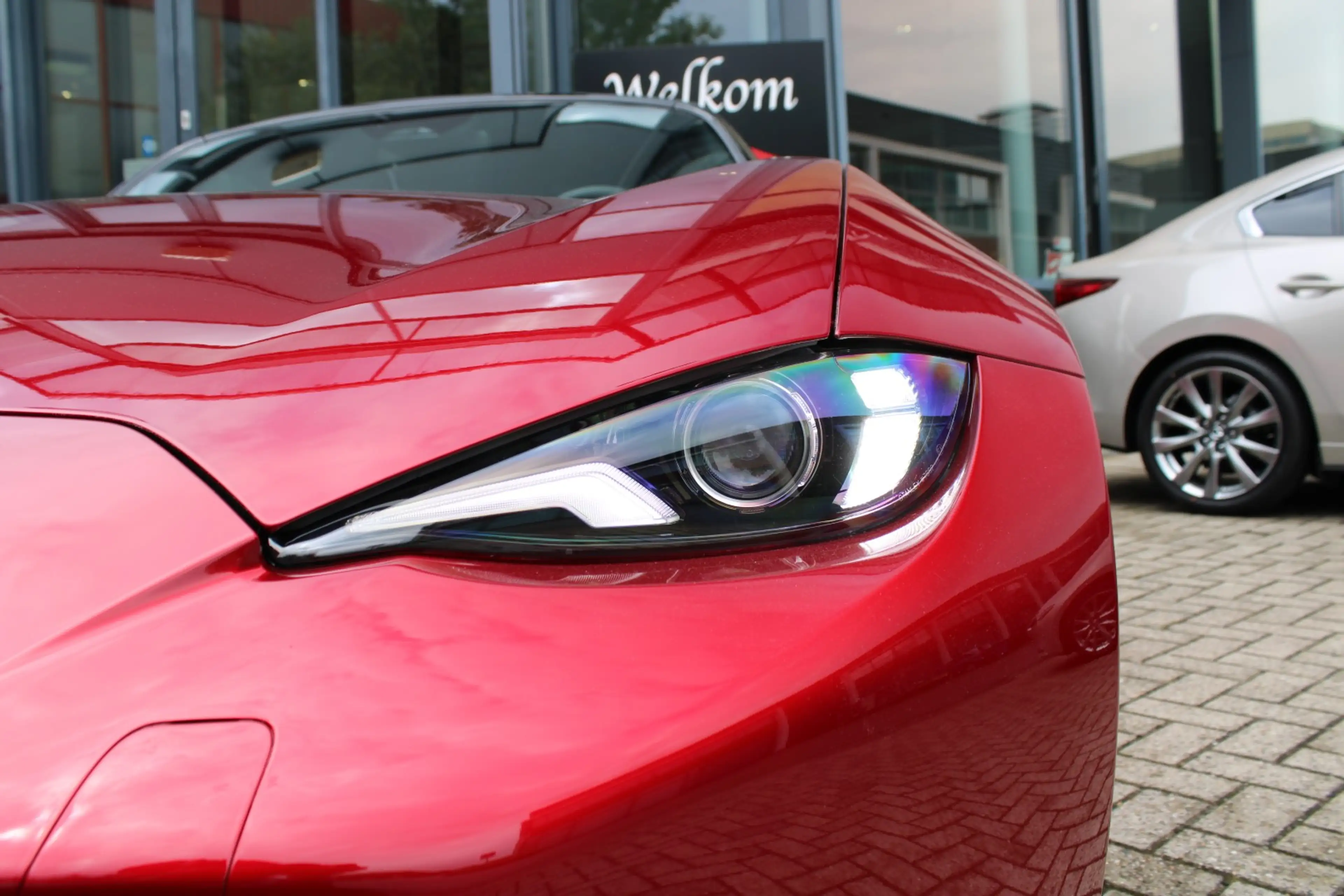 Mazda MX-5 Roadster 1.5 Skyactiv-G 132pk Homura — photo 14