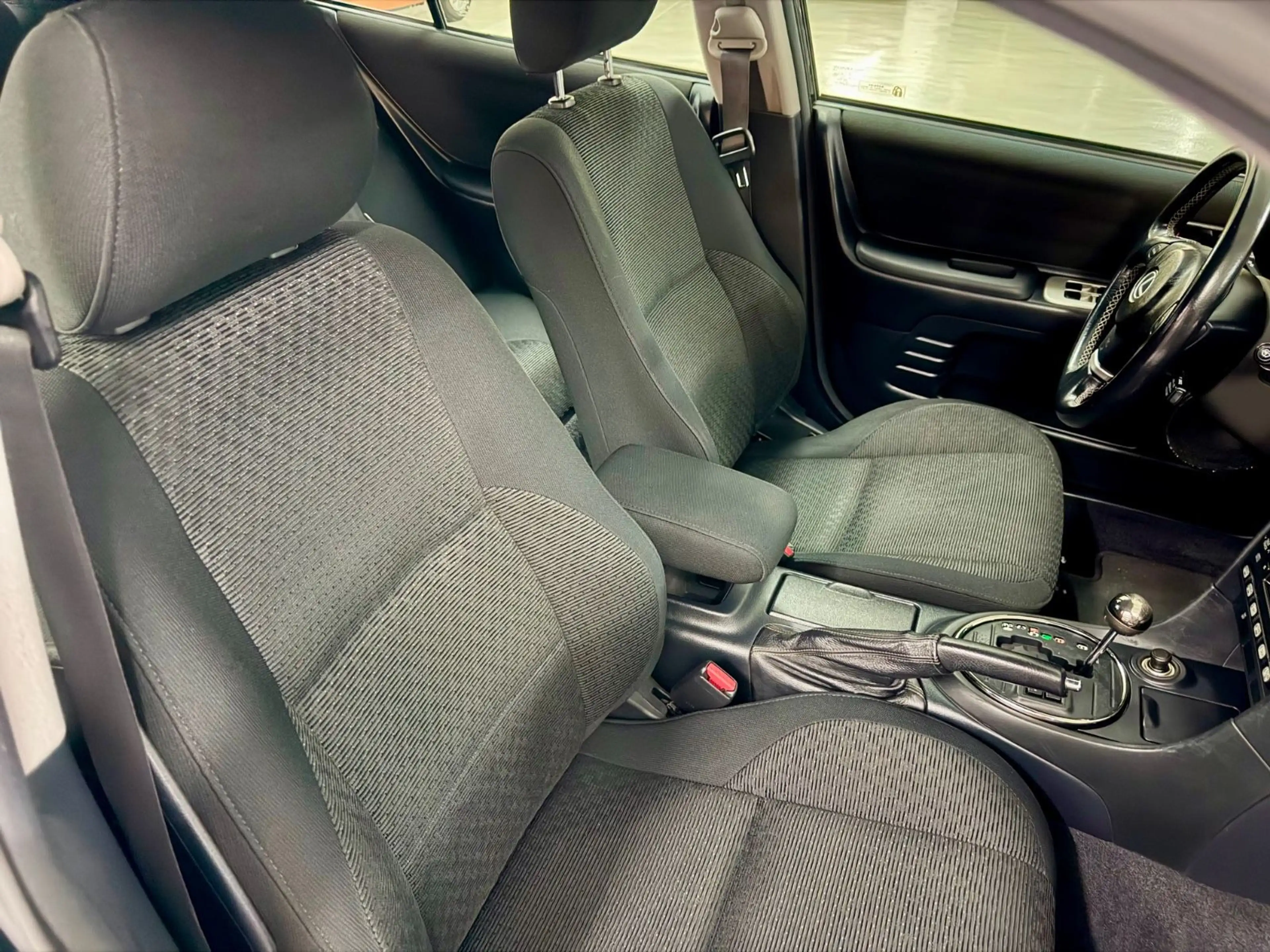Lexus IS 300 *Automatik*Lenkadschaltung*Klimatronik* — photo 11
