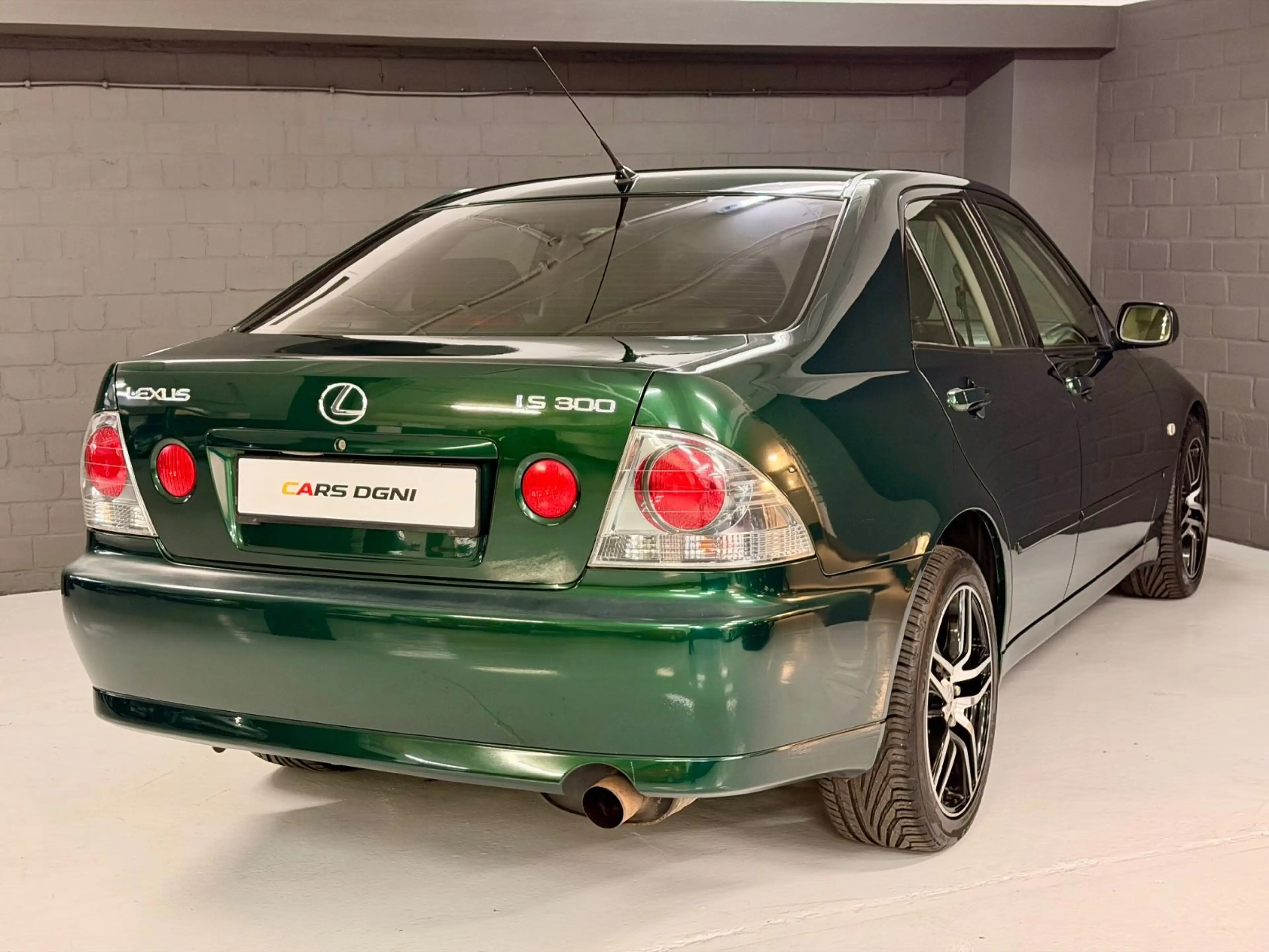 Lexus IS 300 *Automatik*Lenkadschaltung*Klimatronik* — photo 3