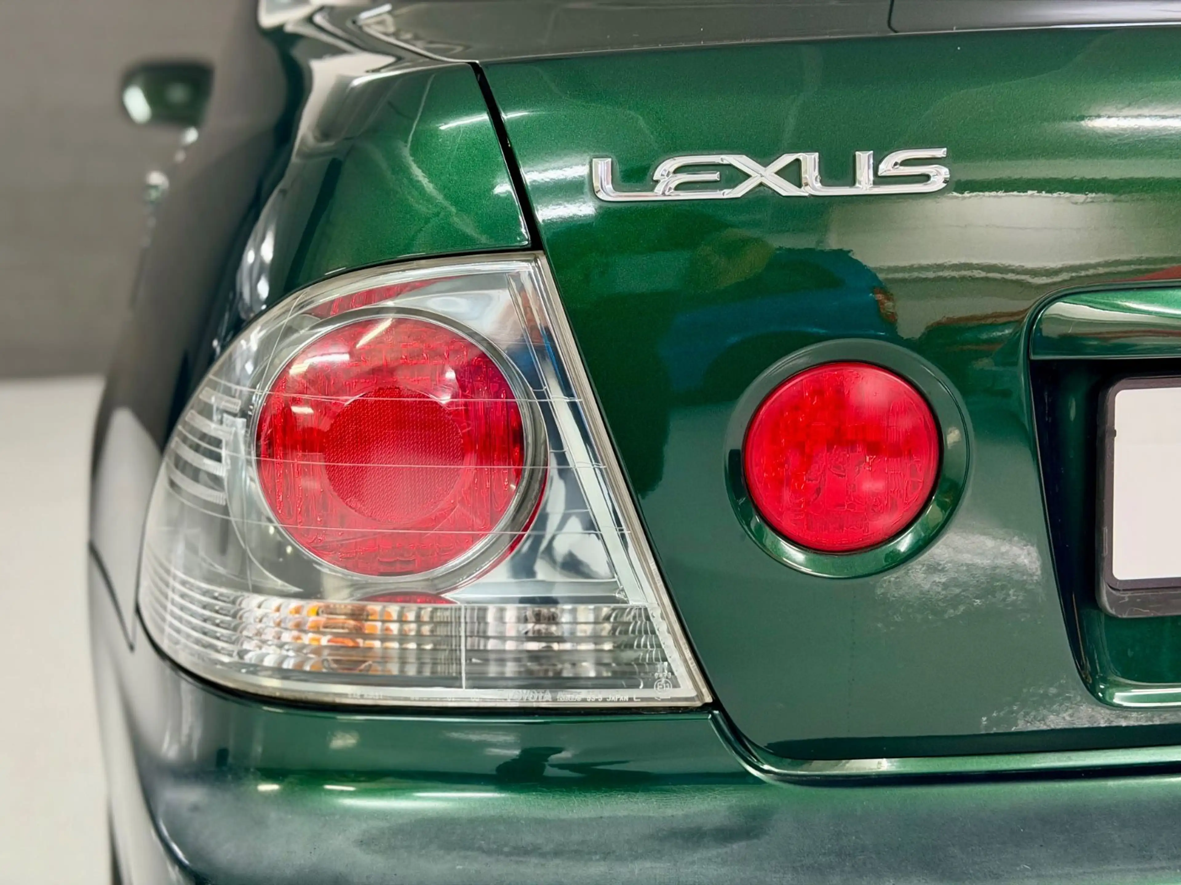 Lexus IS 300 *Automatik*Lenkadschaltung*Klimatronik* — photo 6
