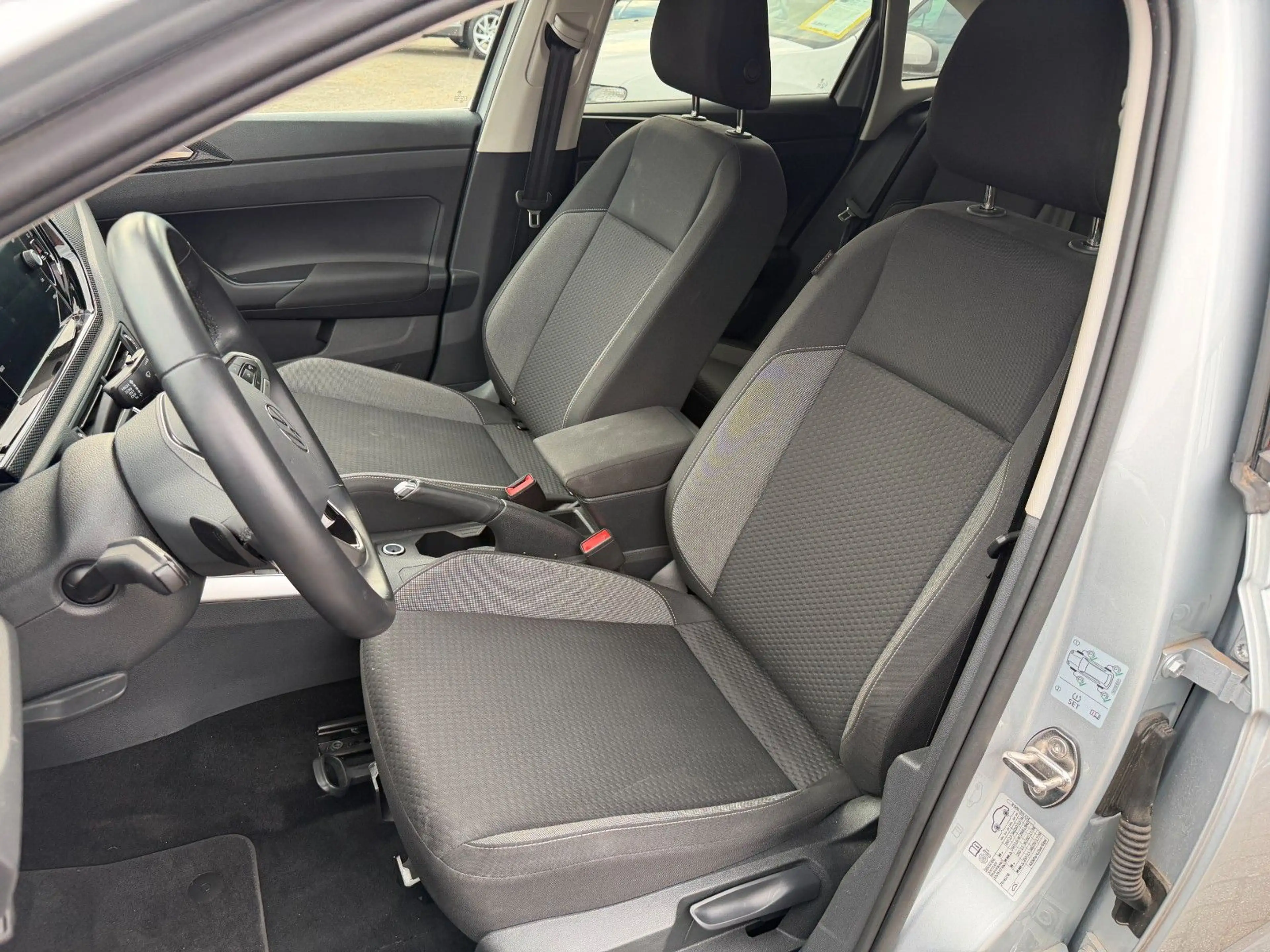 Volkswagen Taigo Life DSG  *IQ.Light Kamera ACC* — photo 11