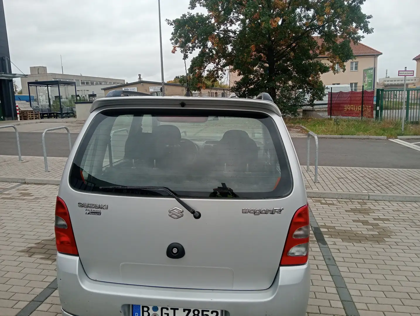 Suzuki Wagon R+ WAGON R+ 1.3 Comfort Four Grip Silber - 1