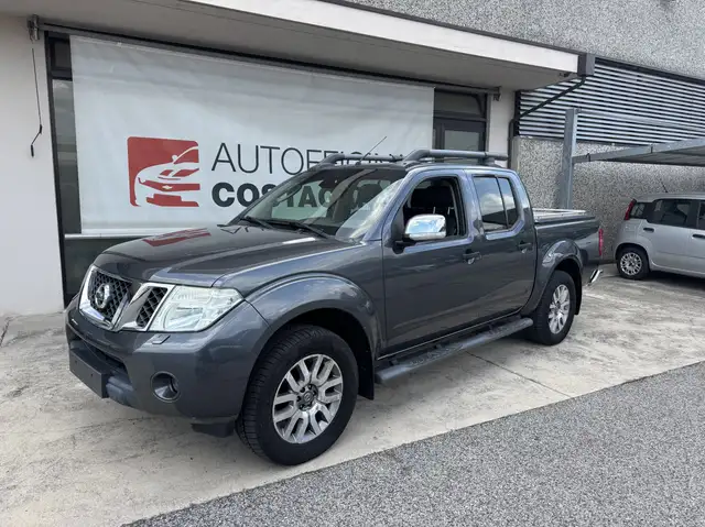 Nissan Navara Navara 3.0 V6 dci d .cab + IVA