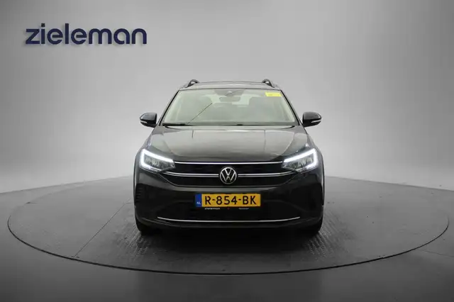Volkswagen Taigo view 14