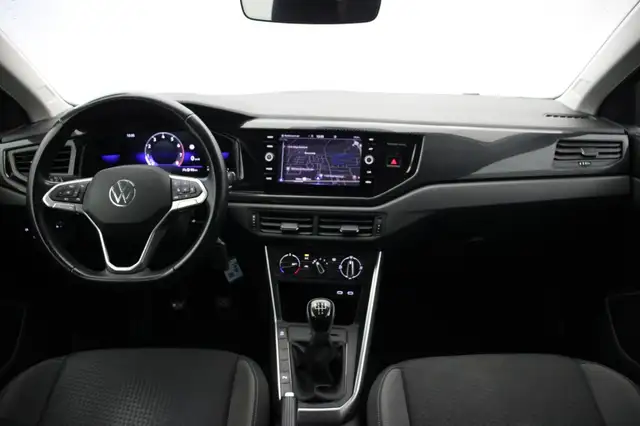 Volkswagen Taigo view 2