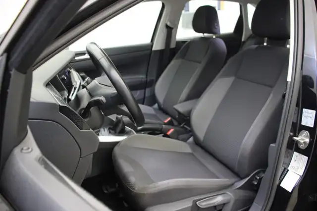 Volkswagen Taigo view 9