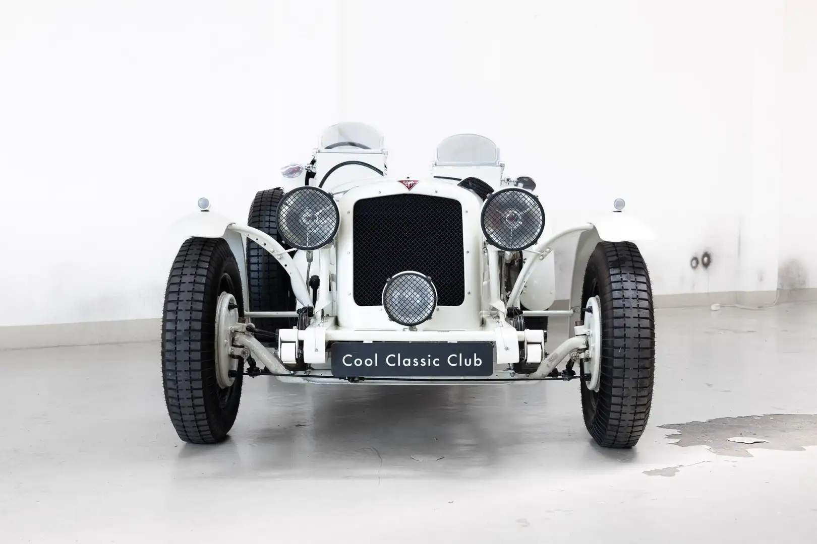 Oldtimer Alvis 3 Litre Special - Historic rally experience - Alum Blanc - 2