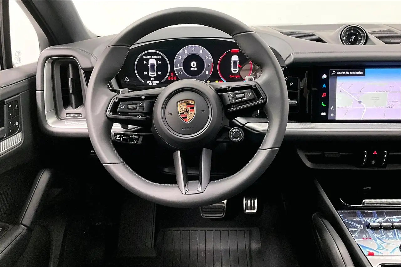 Porsche Cayenne снимка Porsche Cayenne