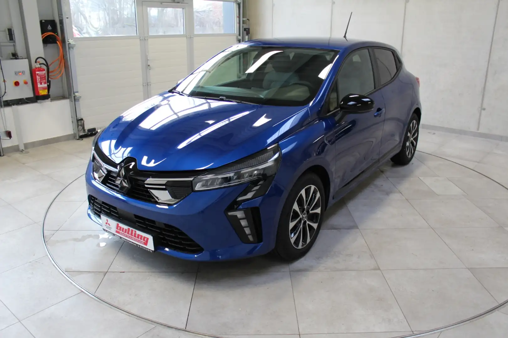 Mitsubishi Colt PLUS 1.0 T-Benziner 6-Gang 91 PS Blau - 1