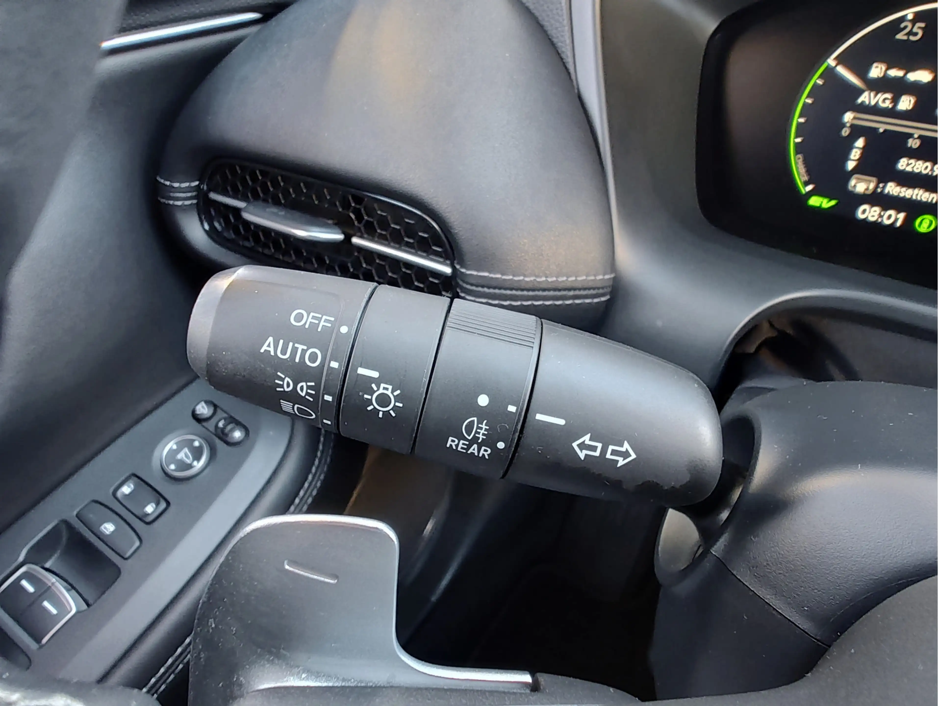 Honda ZR-V 2.0 e:HEV SPORT Keyless | Elek. verst. stoel | Ada — photo 27