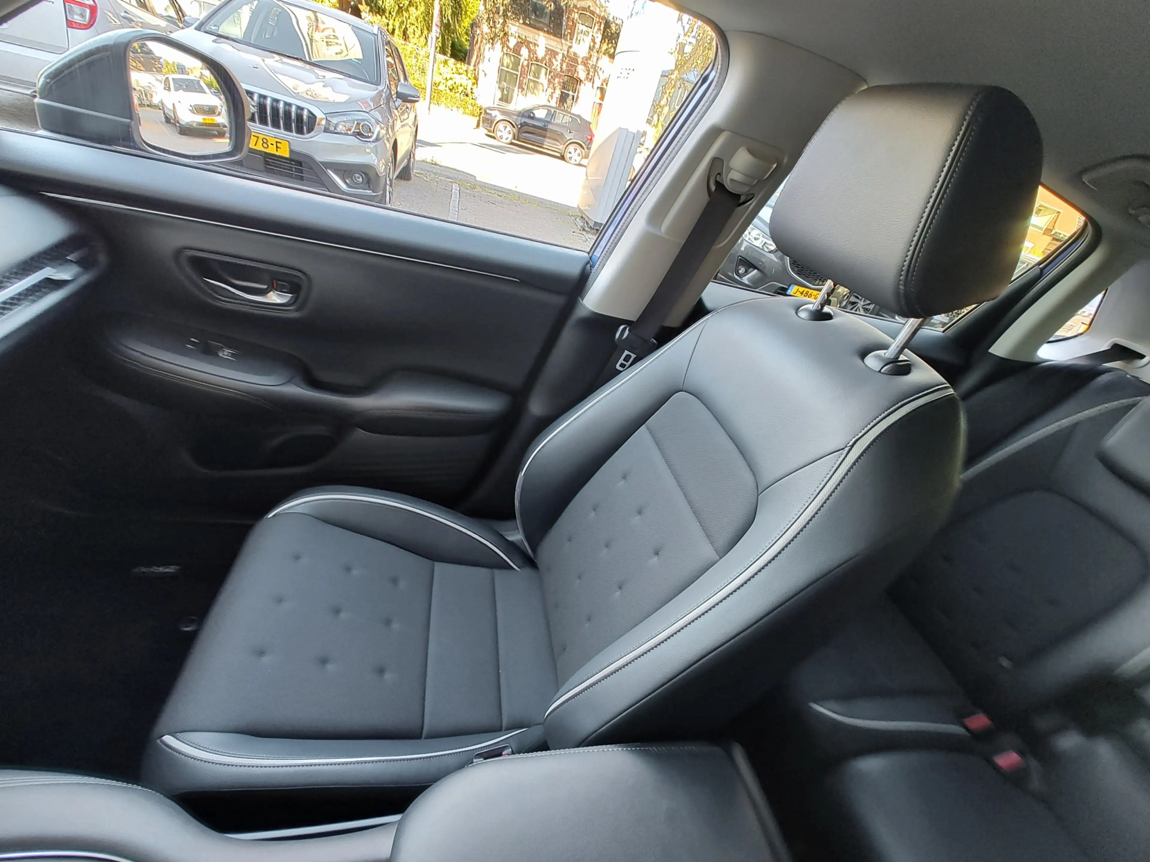 Honda ZR-V 2.0 e:HEV SPORT Keyless | Elek. verst. stoel | Ada — photo 30