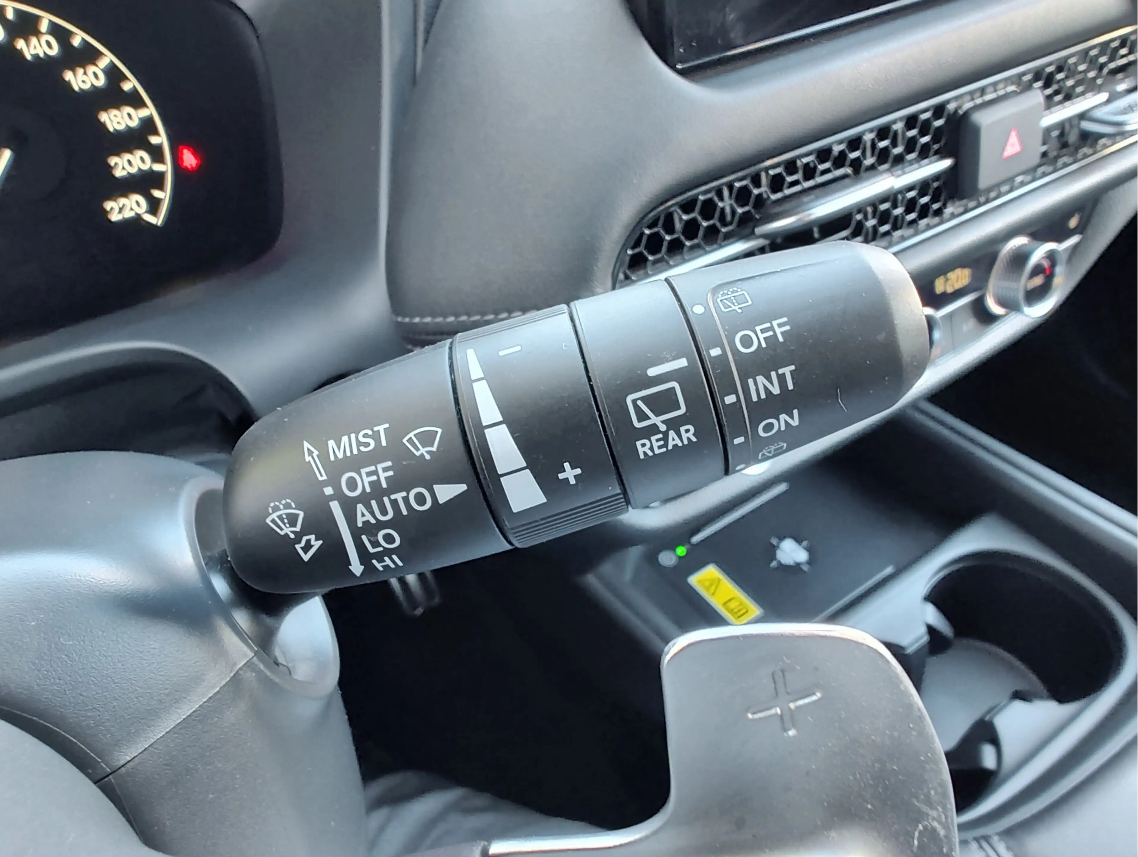 Honda ZR-V 2.0 e:HEV SPORT Keyless | Elek. verst. stoel | Ada — photo 28