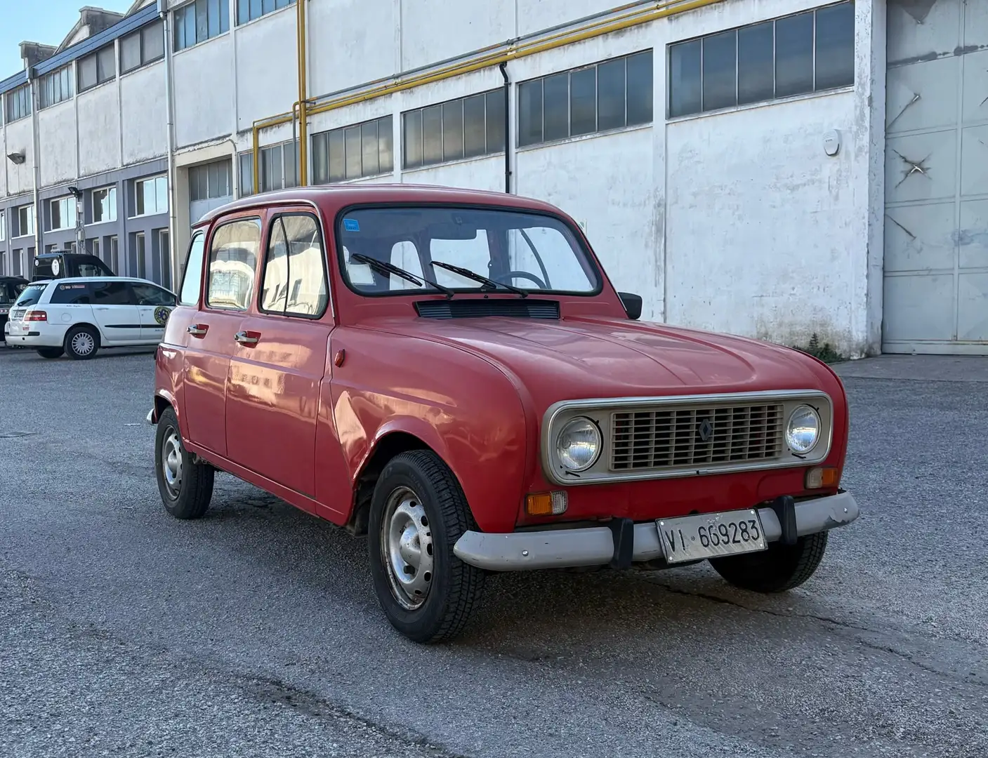 Renault R 4 R4 5p 956 TL - 1