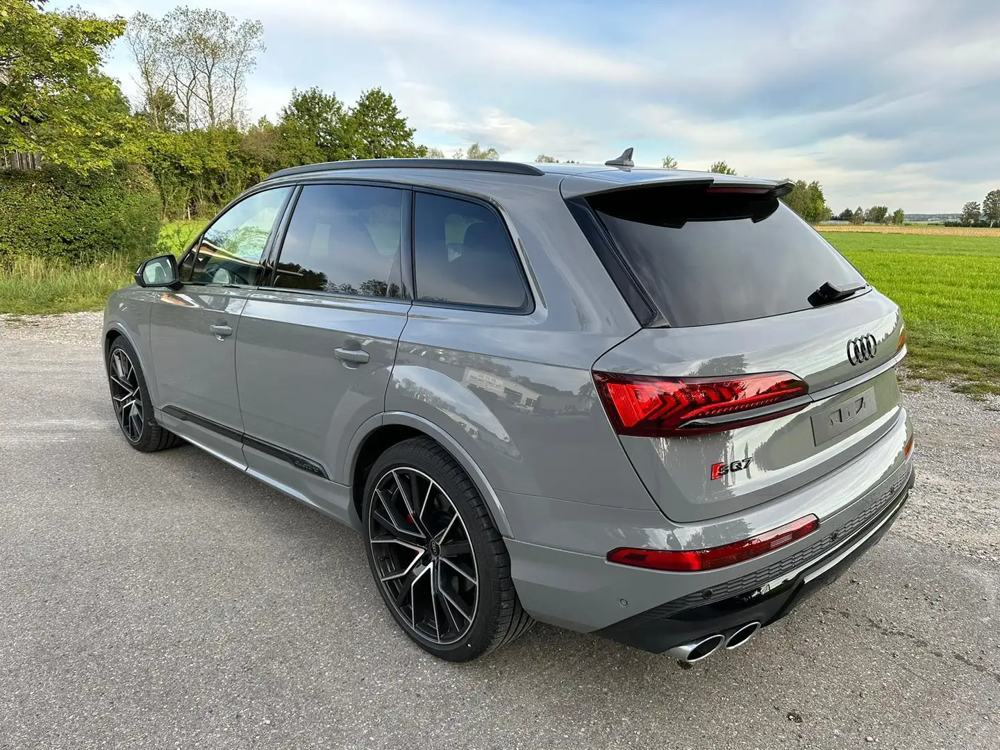 Audi SQ7 4.0 competition plus quattro TFSI 4.0TFSI ABT 4... Gris - 2