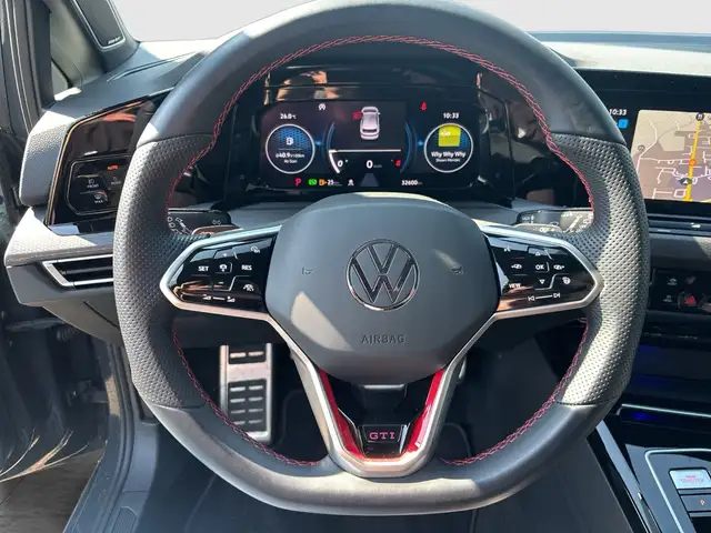 Volkswagen Golf view 9