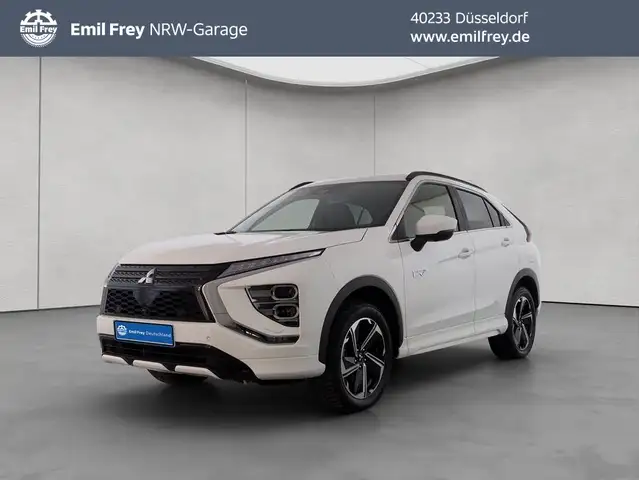 Mitsubishi Eclipse Cross Plug-In Hybrid 4WD Select +NAVI+LED+