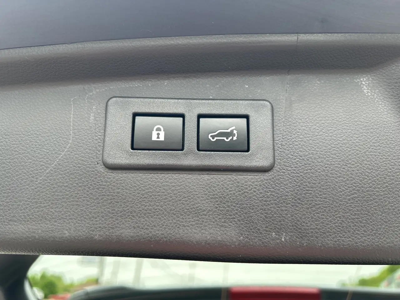 Subaru OUTBACK photo Subaru OUTBACK