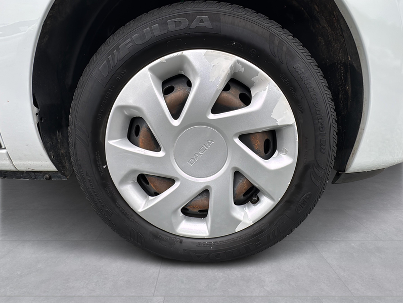 Dacia Lodgy Essential 7 Sitzer AHK Rückfahrkam Klima — photo 14