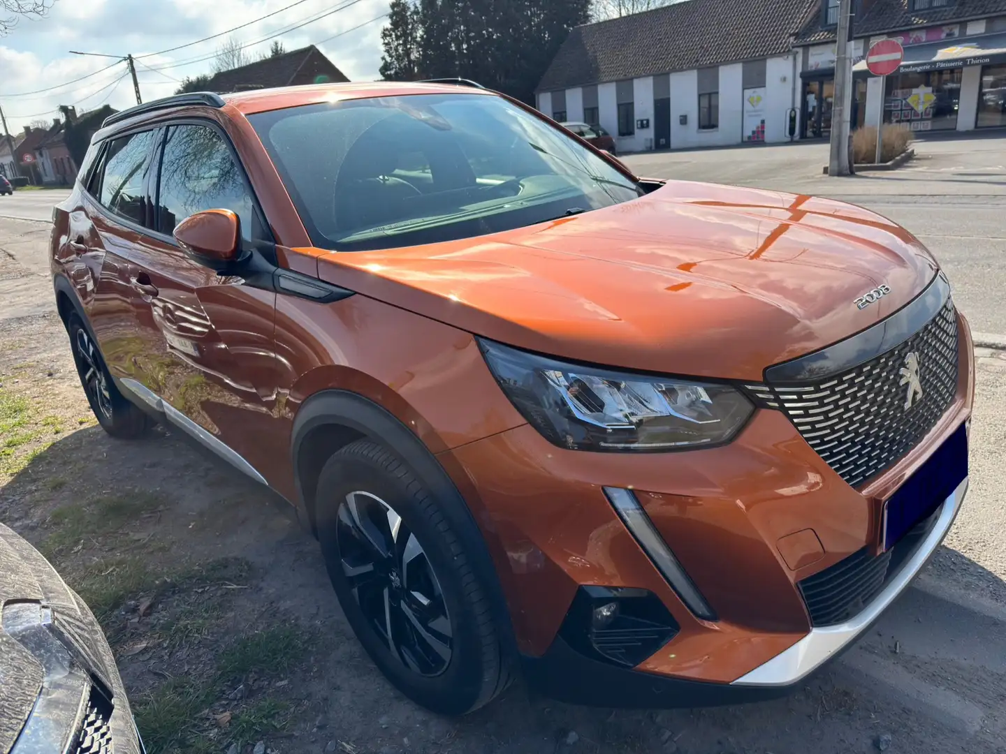 Peugeot 2008 1.2 PureTech Allure S Orange - 2