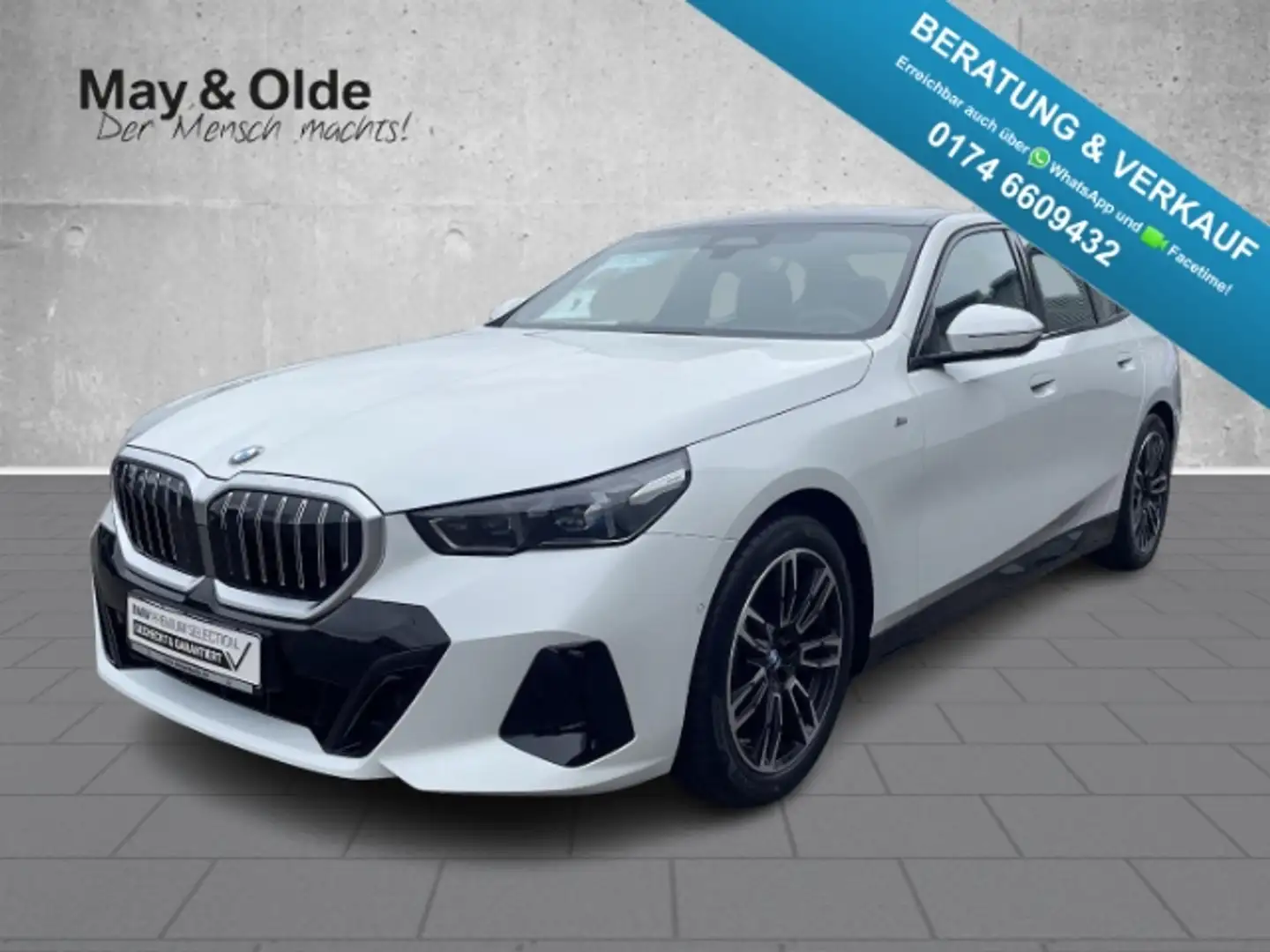BMW 520 d Lim. M Sport LED Navi AHK HuD ACC Pano H/K Wit - 1