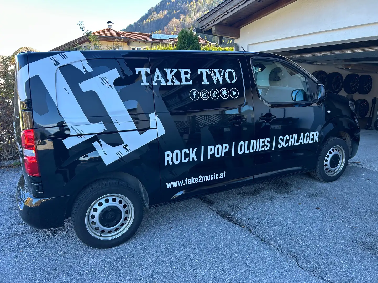 Peugeot Expert Blue HDI L2 145 EAT 8 Чёрный - 1