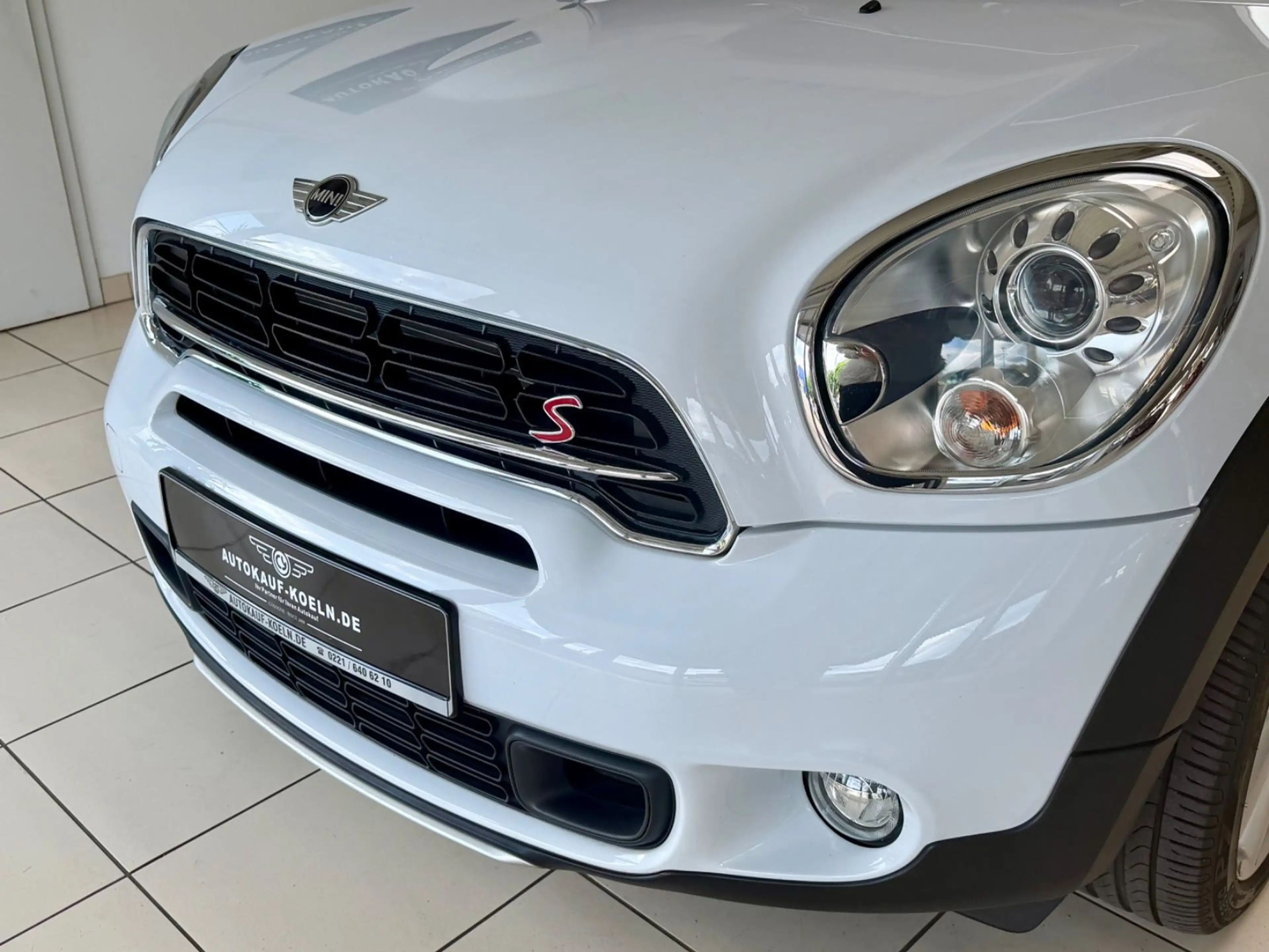MINI Cooper S Countryman 4all Navi/Leder/Panodach — photo 10