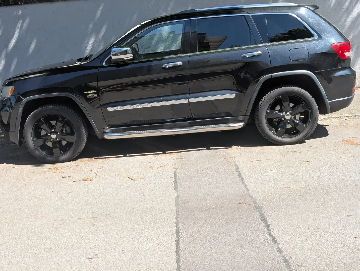 Jeep Grand Cherokee Grand Cherokee 5.7 V8 HEMIOverland Noir - 1