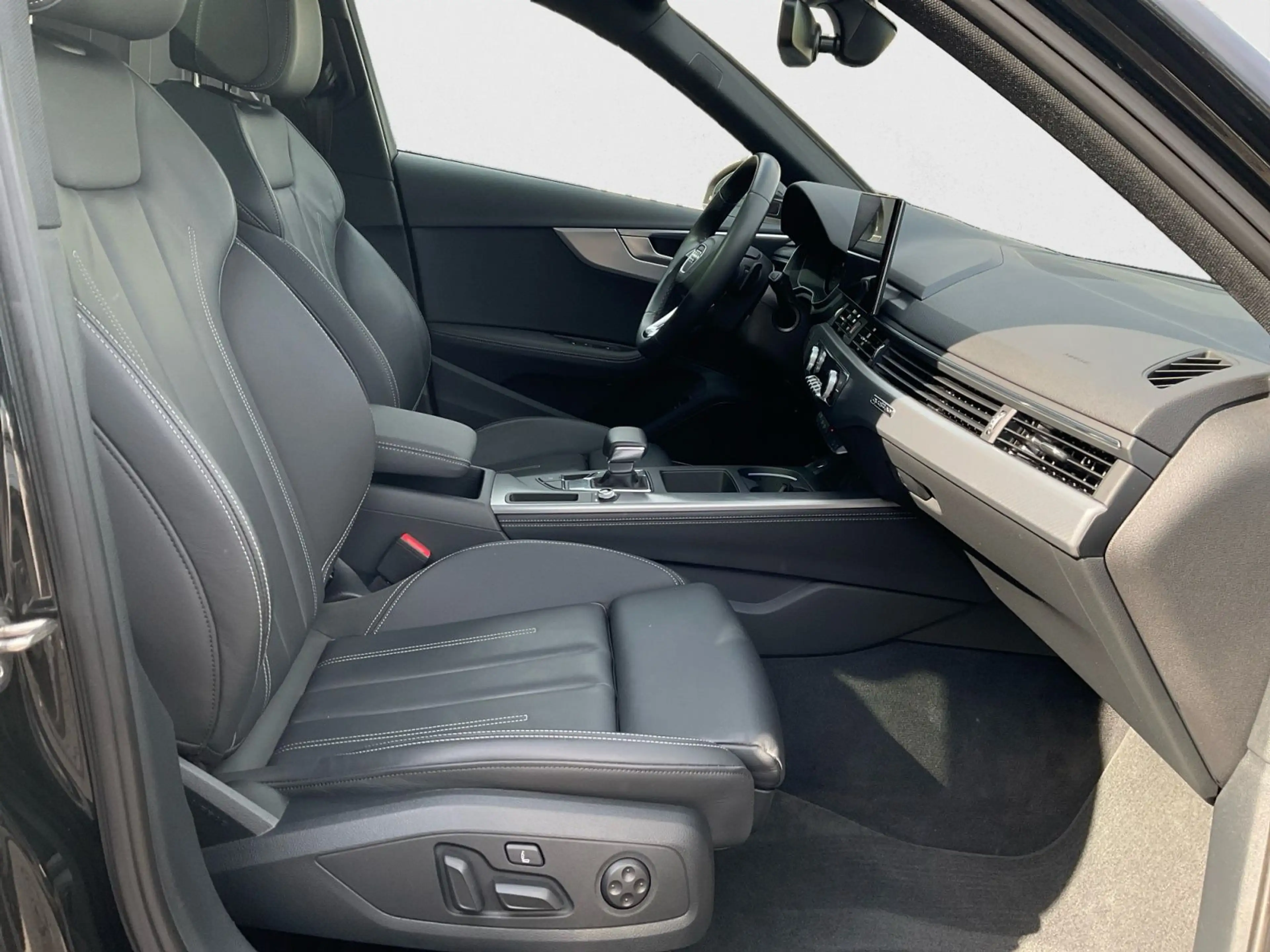 Audi A4 allroad A4 allroad quattro 40 TDI AHK PANO MATRIX MEMORY — photo 15