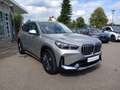 BMW iX1 xDrive30 xLine AHK DriveAssProf LED LiveCockProf Argent - thumbnail 6