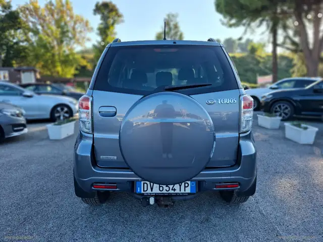 Daihatsu Terios view 26