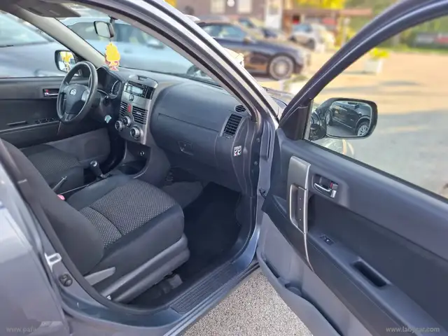 Daihatsu Terios view 16