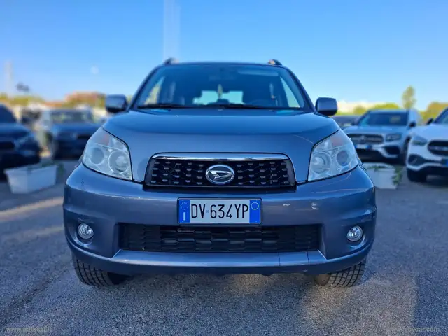 Daihatsu Terios view 2
