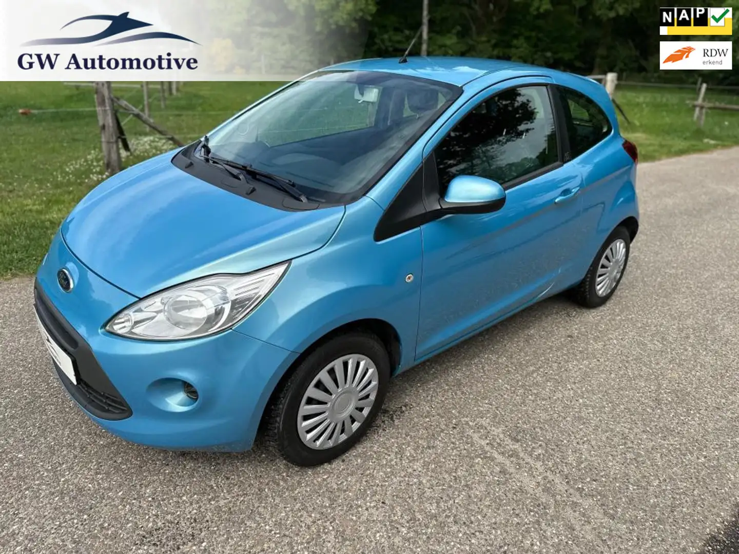 Ford Ka/Ka+ 1.2 Cool & Sound start/stop Blauw - 1