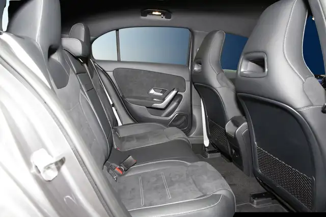 Mercedes-Benz A-Class view 9