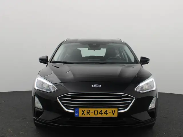 Ford Focus view 21