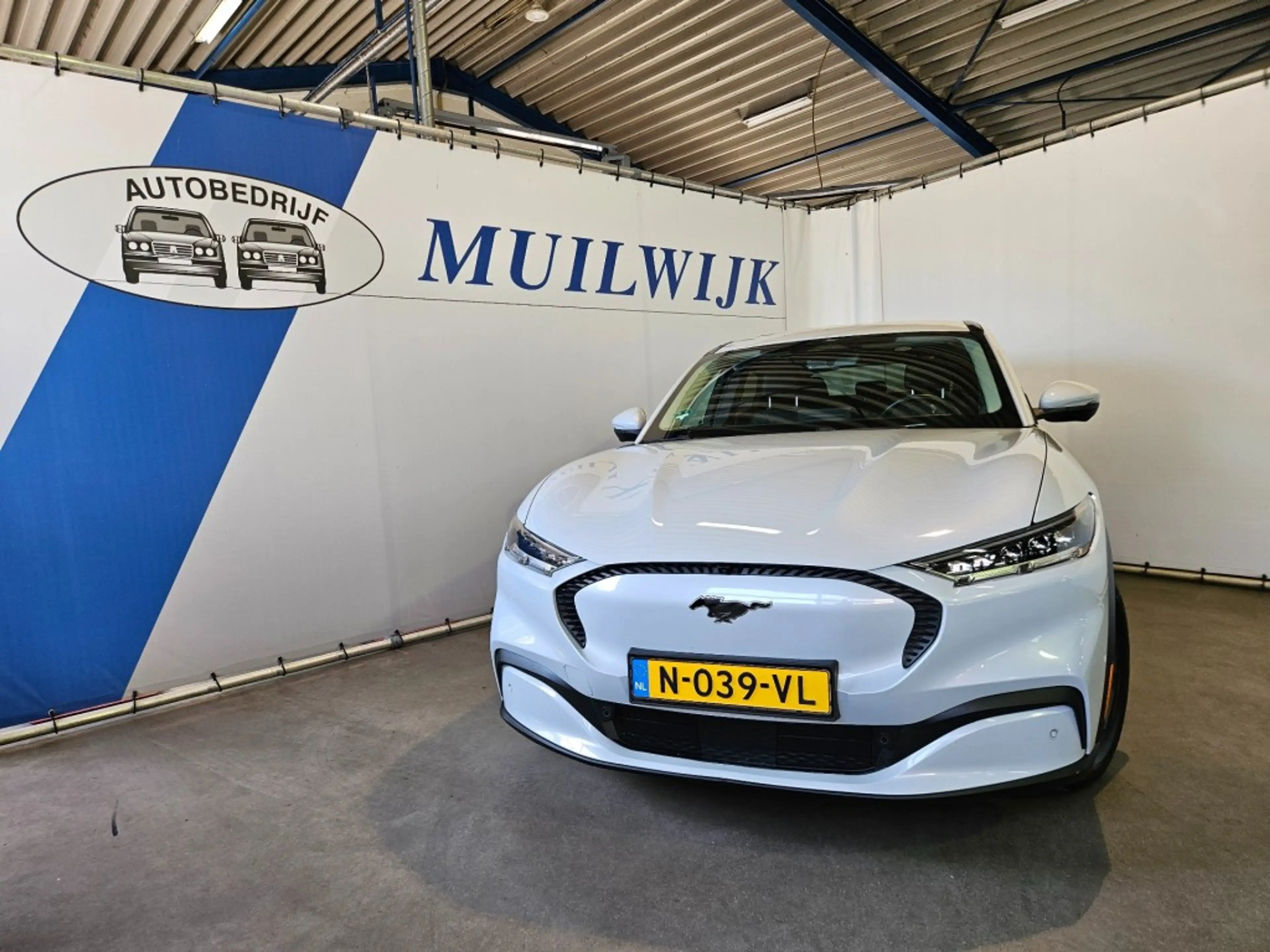 Ford Mustang Mach-E RWD 75 kWh / Leder / B&O Sound / NL Auto — photo 8